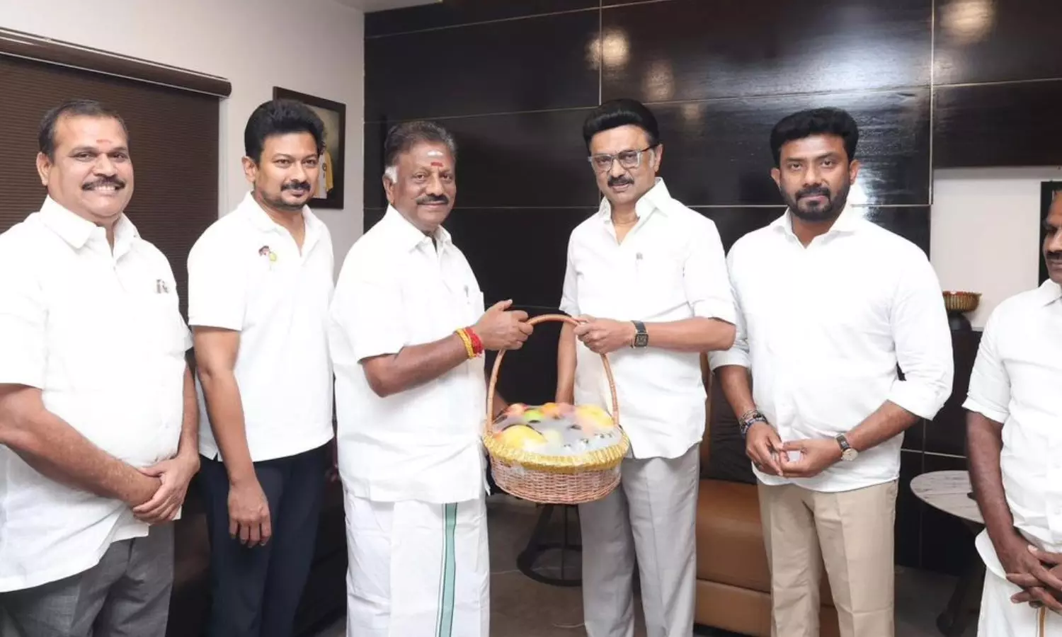 “80% பேர் திமுகவுக்கு தாவத் தயார்!”… ஓபிஎஸ் கொடுத்த அடுத்த ஷாக்.. பெரும் அதிருப்தியில் எடப்பாடி பழனிச்சாமி..!!!