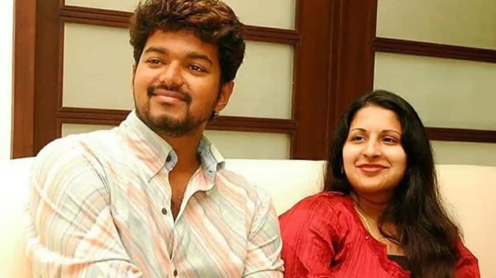 லவ் டுடே செட்ல ஆரம்பிச்ச காதல்…. கோர்ட்ல முடியப்போகுதா….? விஜய் – சங்கீதா பிரிவுக்கு யார் காரணம்….!!