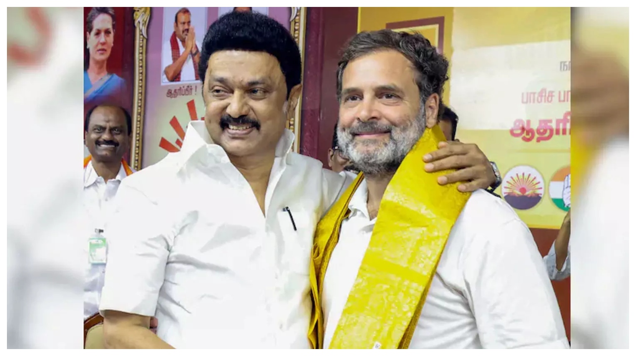 ரஜினி – கமலாக மாறிய ஸ்டாலின், ராகுல்… இணையத்தை தெறிக்கவிடும் காங்கிரஸ் வீடியோ…!!!!