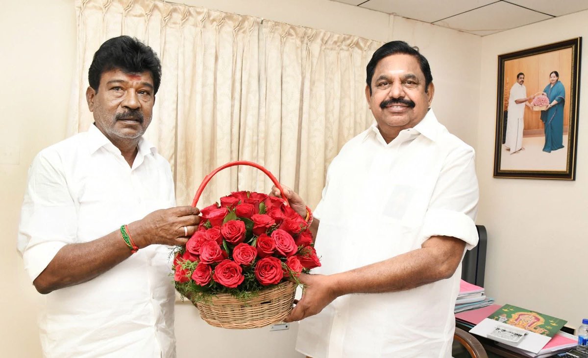 கொள்கை தான் முக்கியம்…. மீண்டும் அதிமுகவில் இணைந்த செஞ்சி வே. ஏழுமலை…. அதிர்ச்சியில் ஓபிஎஸ்….!!