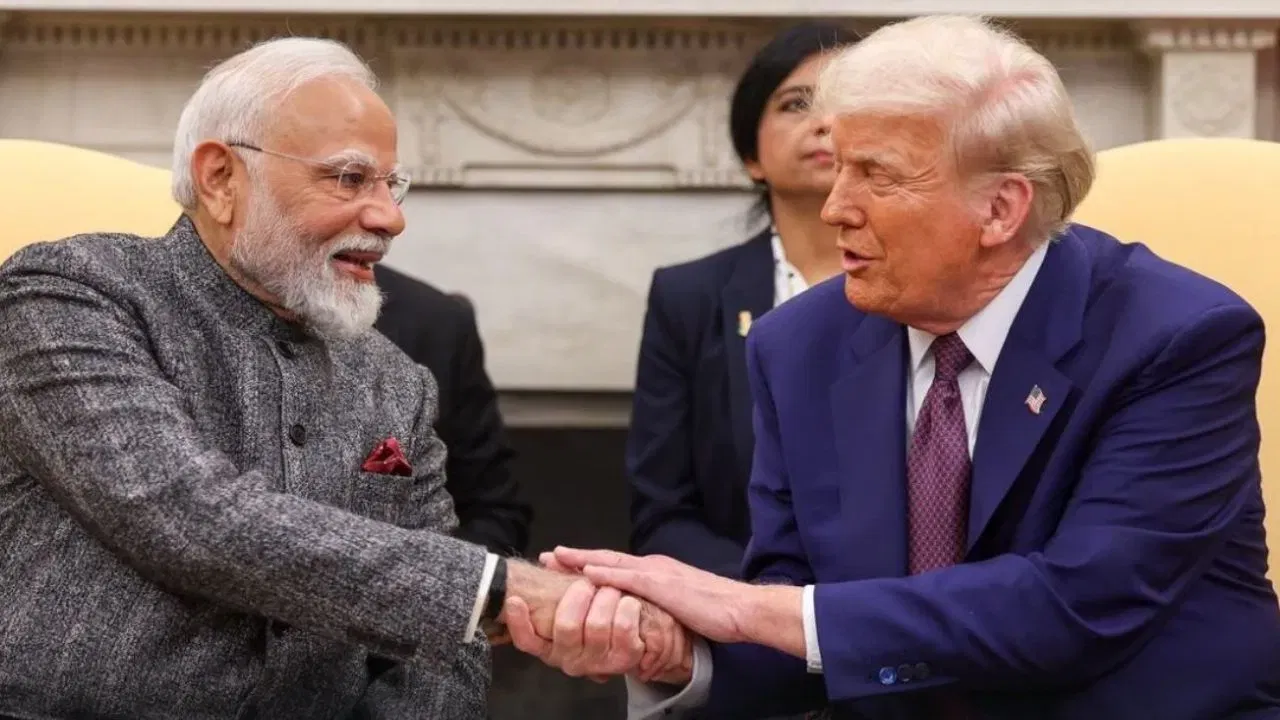 அமெரிக்க-ஈரான் போரின்போது பிரதமர் மோடி டொனால்ட் டிரம்பை நேரடியாகத் தொலைபேசியில் அவசர ஆலோசனை.. களத்தில் இறங்கிய இந்தியாவின் பங்கு வெளிச்சத்திற்கு வந்துள்ளது.. முழு விவரம் உள்ளே..!!