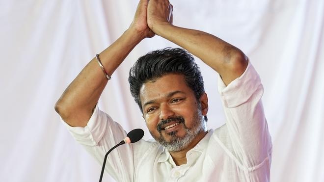 “சட்டமன்றத் தேர்தலில் விஜய் போட்டியிடும் தொகுதி இதுதானா?”.. பெரம்பூர் குறித்து வெளியான அதிரடித் தகவல்.. நேர்காணலில் நடந்த சுவாரசியம்..!!!
