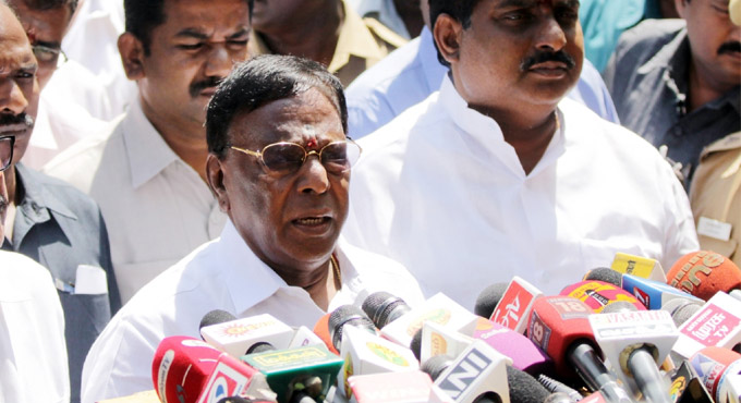 “2026 தேர்தலில் நாராயணசாமி போட்டியிடவில்லை!”.. காங்கிரஸ் தொண்டர்கள் கொந்தளிப்பு.. அரசியலில் திடீர் திருப்பம்..!!