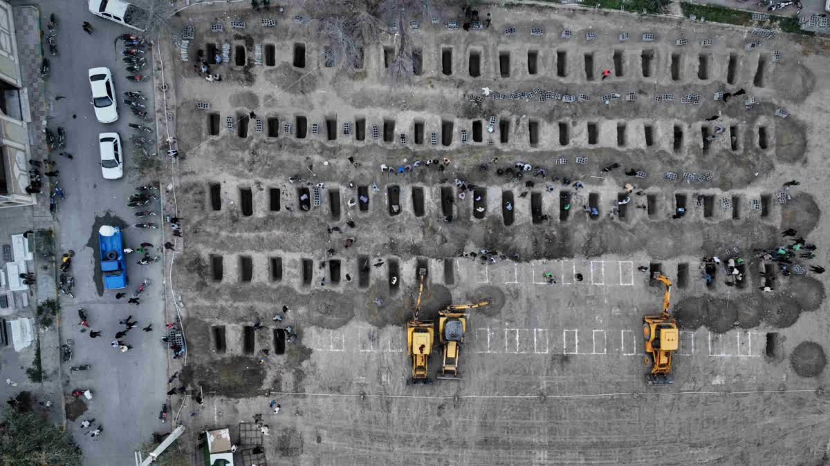 உலகையே உலுக்கிய போட்டோ…! 160 பிஞ்சு குழந்தைகளின் உயிரை காவு வாங்கிய ஏஐ…! ஈரான் போரில் புதிய சர்ச்சையில் சிக்கிய இஸ்ரேல்…!!