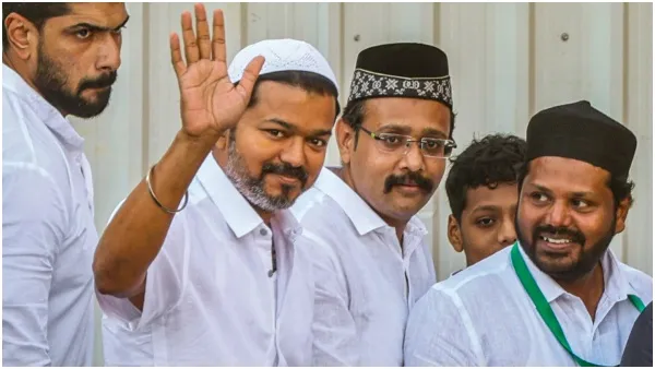 பாஜக-வுடன் கூட்டணியா? அதிரடி பதிலடி கொடுக்க தயாரான விஜய்.. இஃப்தார் விருந்தில் என்ன நடக்கப்போகிறது? மாமல்லபுரத்தில் நடக்கும் அந்த ‘முக்கிய’ நிகழ்வு..!!