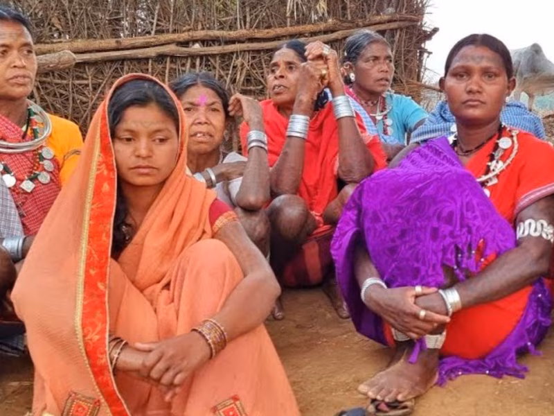 “பொண்ணு வீட்டார் ஒரு ரூபாய் கூட செலவு பண்ண வேண்டாம்!” – திருமணத்தில் புரட்சி செய்யும் பழங்குடியின மக்கள்! நெகிழ்ச்சிப் பின்னணி..!!