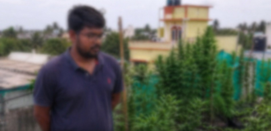 “கையில் லேப்டாப்புக்கு பதில் இதுவா?”.. போதைக்கு அடிமையான மென்பொருள் பொறியாளர் செய்த விபரீத செயல்… சிக்கிய ‘டெக்’ கில்லாடி..!!!!