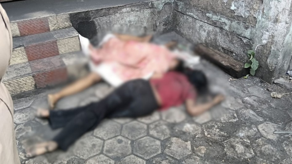 “அந்த ராத்திரி மொட்டை மாடியில என்னதான் நடந்துச்சு?” மாடியிலிருந்து விழுந்த காதல் ஜோடி…. அரைகுறை ஆடையுடன் வாலிபர் பலி….!!