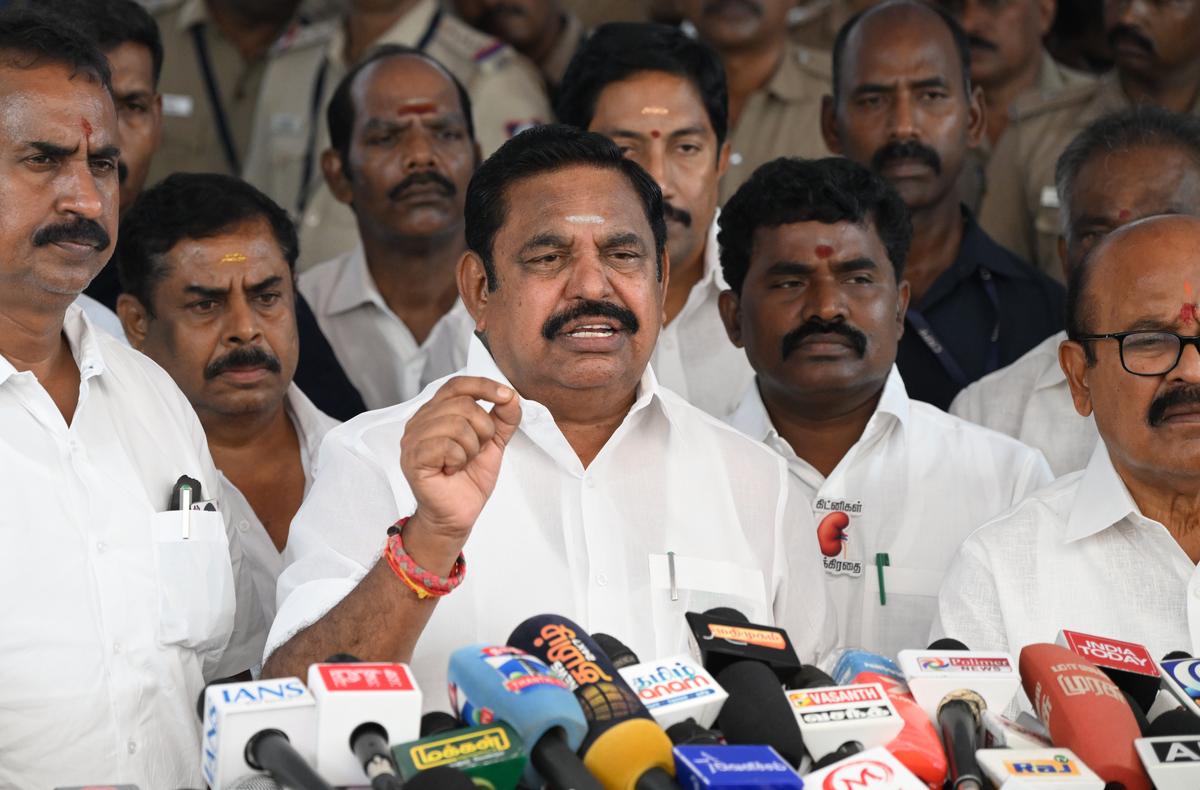 “விஜய்க்கு அரசியல் தெரியவில்லை!”.. 210 தொகுதிகளில் நாங்களே ஜெயிப்போம்.. வேட்புமனு தாக்கல் செய்த பின் எடப்பாடியார் அதிரடி சவால்..!!