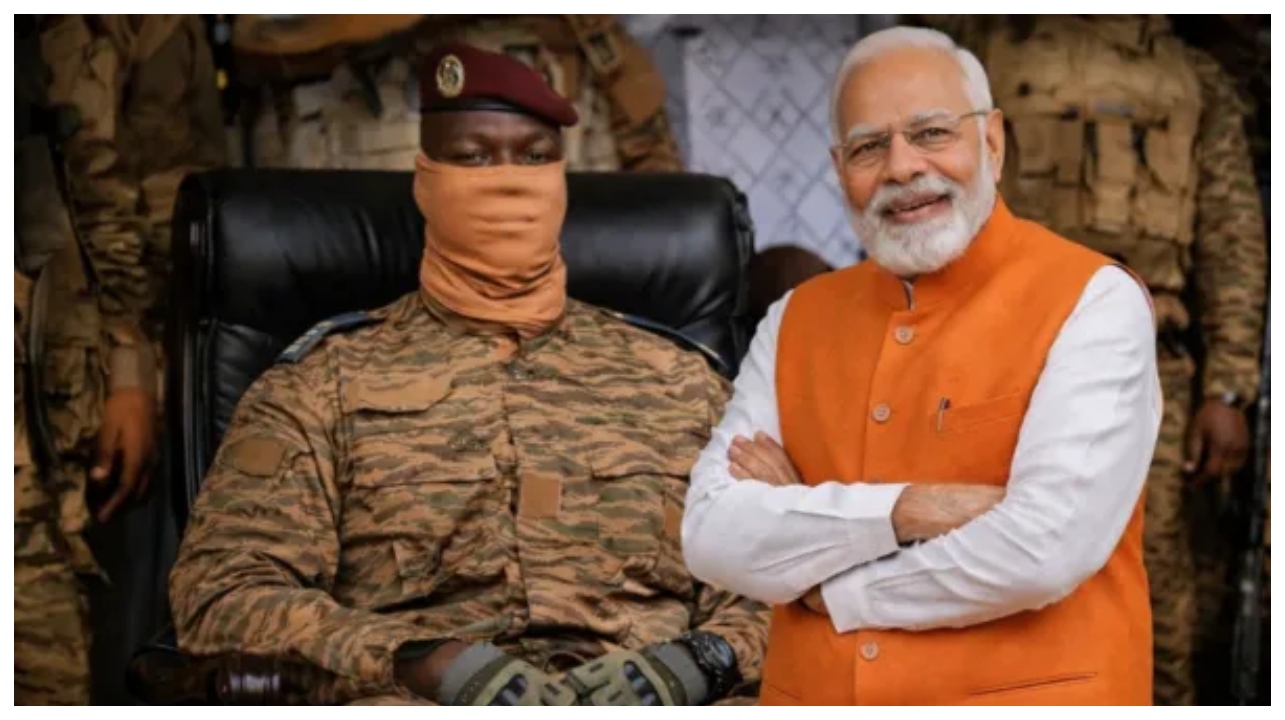 உலக நாடுகளின் தடையை மீறி 10 லட்சம் கிலோ அரிசியை தாராளமாக வாரி வழங்கிய மோடி அரசு… யாரும் எதிர்பார்க்காத ட்விஸ்ட்..!!