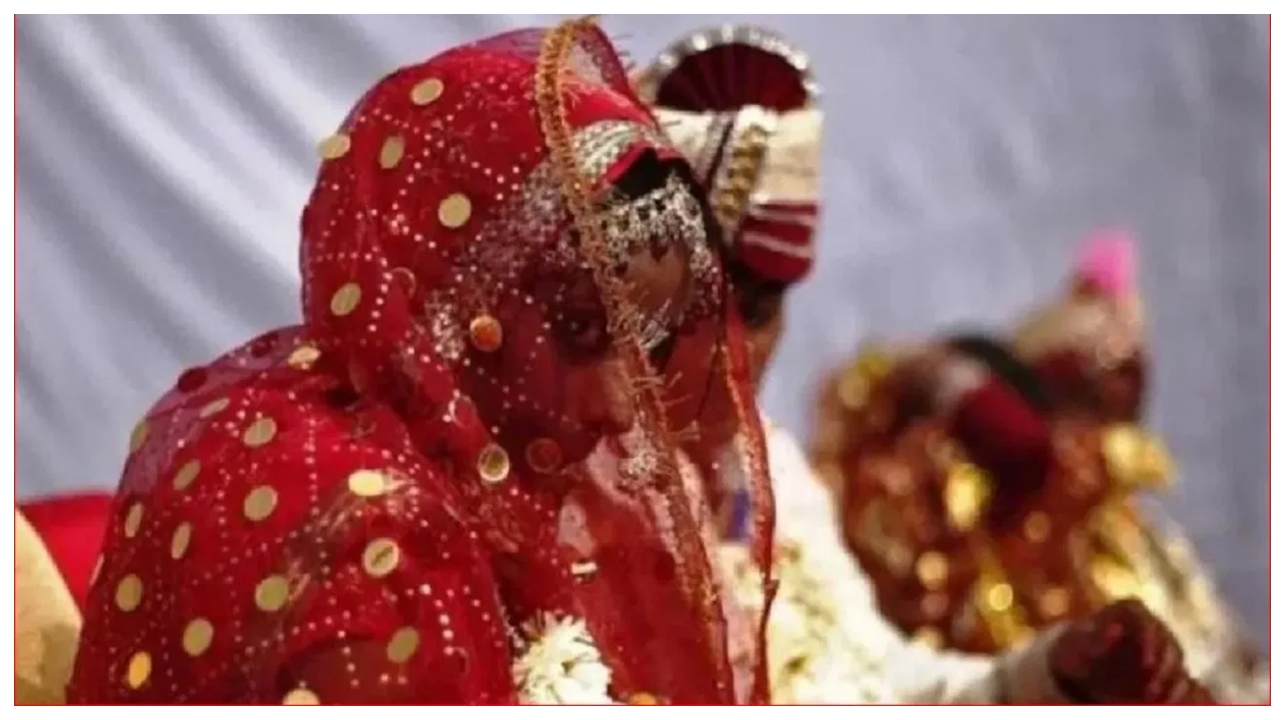 மறுமணம், 3 குழந்தைகள்.. 25 ஆண்டுகளுக்குப் பின் கதவைத் தட்டிய முதல் கணவன்… கடவுளே இப்படியும் நடக்குமா?… உறைந்து போன உறவினர்கள்..!!!