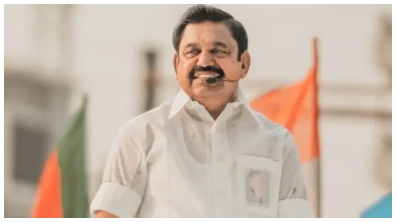 “குடும்ப அரசியலுக்கு முடிவு”… முதல்வரை நேருக்கு நேர் விமர்சித்த ஈபிஎஸ்… வாரிசு அரசியலுக்கு முற்றுப்புள்ளியா?… பரபரக்கும் சைதை வீதிகள்..!!