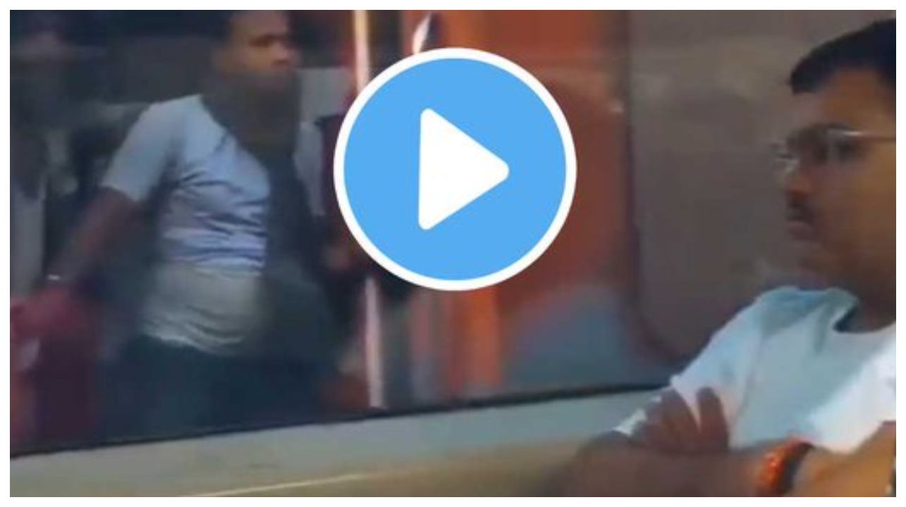 ஒரே தண்டவாளம், இரண்டு வாழ்க்கை… “நாம் ஏன் ஓயாமல் உழைக்க வேண்டும் என்பதற்கு இந்த ஒரு வீடியோவே சாட்சி”… இந்திய ரயில்வேயின் நிதர்சனம்…!!!