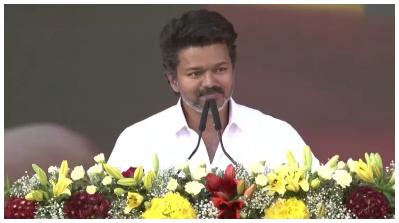 இனி ஆட்டம் வேற மாதிரி இருக்கும்… இரண்டு இடங்களில் போட்டியிட்ட விஜய்க்கு கிடைத்த ஓட்டுகள் இத்தனை சதவீதமா?… தேர்தல் களத்தில் புதிய திருப்பம்…!!!