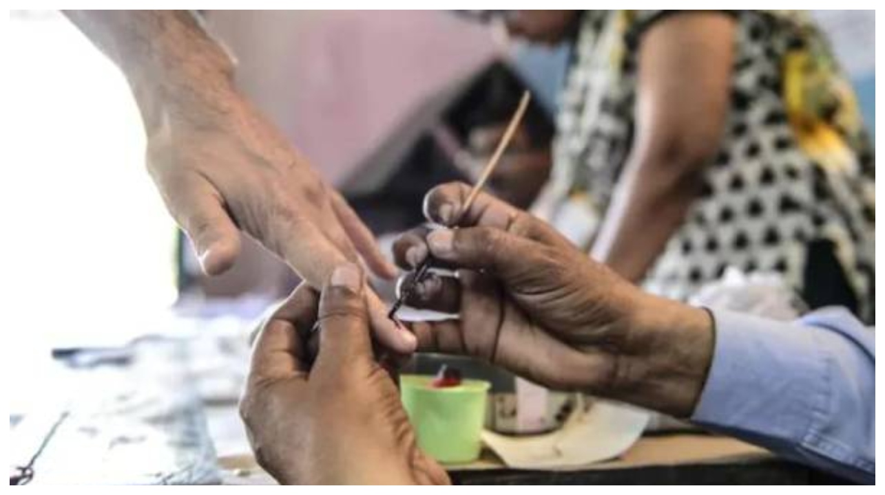 “முடிவு வெளியாவதில் திடீர் சிக்கல்”… தேர்தல் ஆணையம் போட்ட அதிரடித் தடை… ஏப்ரல் 29 வரை ரகசியமாக வைக்கப்பட்ட அதிரடித் திட்டம்..!!!