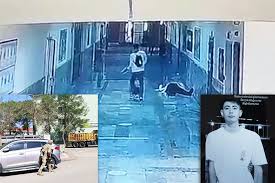 “ஆசிரியர்கள், மாணவர்கள்னு ஒருத்தரையும் விடலையே” ரத்தக் காடாக மாறிய வகுப்பறை…. முன்னாள் மாணவன் செய்த கொடூரம்….!!