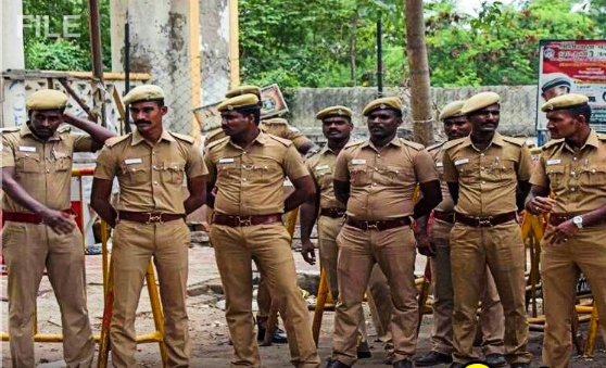 “லீவு கேக்காதீங்க.. இருக்கிறவங்க உடனே வாங்க!” மே 2 முதல் பணிக்குத் திரும்ப டிஜிபி அதிரடி உத்தரவு..!!
