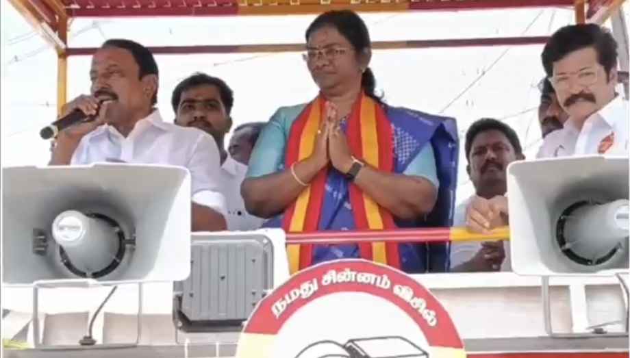 “இரட்டை இலை சின்னத்துக்கே கேட்டு பழகிடுச்சு” செங்கோட்டையன் செய்த அந்த சொதப்பல்…. வைரலாகும் வீடியோ….!!