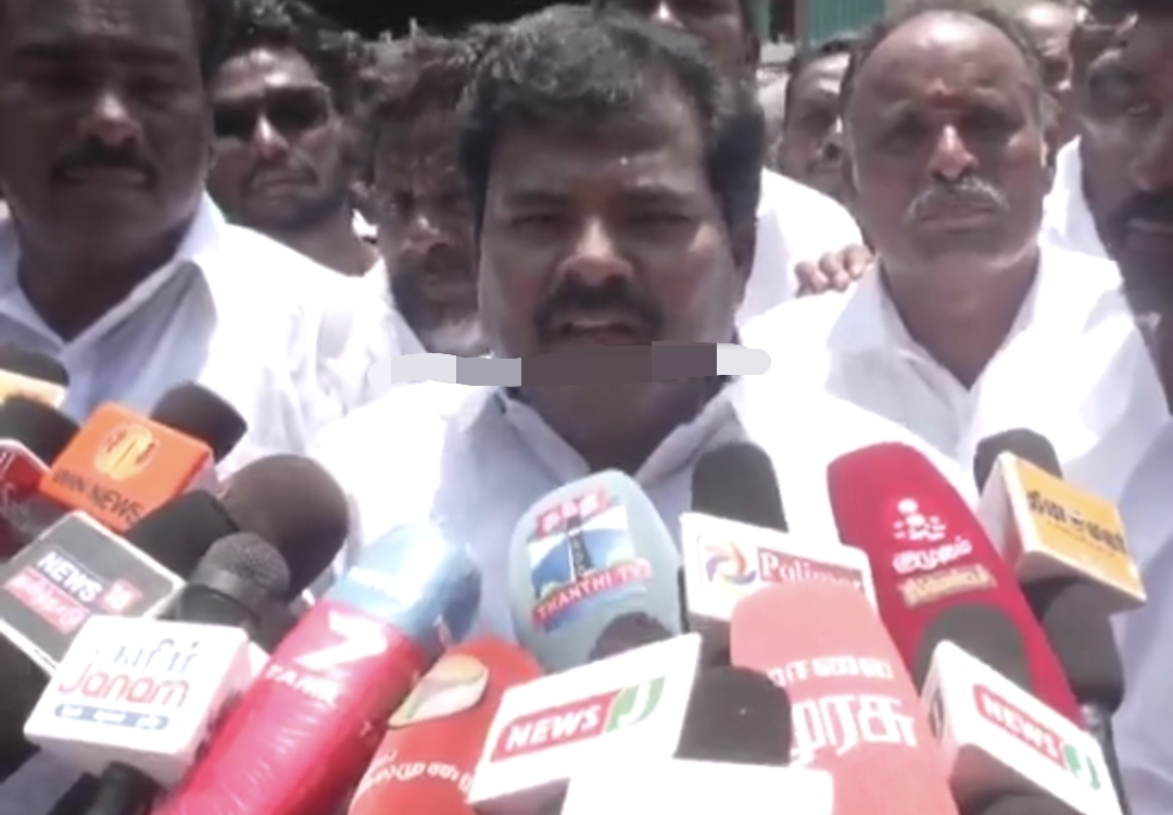எடப்பாடிக்கு ரஜினி ரசிகர்கள் ஆதரவு…. சேலத்தின் 11 தொகுதிகளும் அதிமுக-வுக்கே…. அதிரடி பேட்டியால் தேர்தல் களம் அதிர்வு….!!