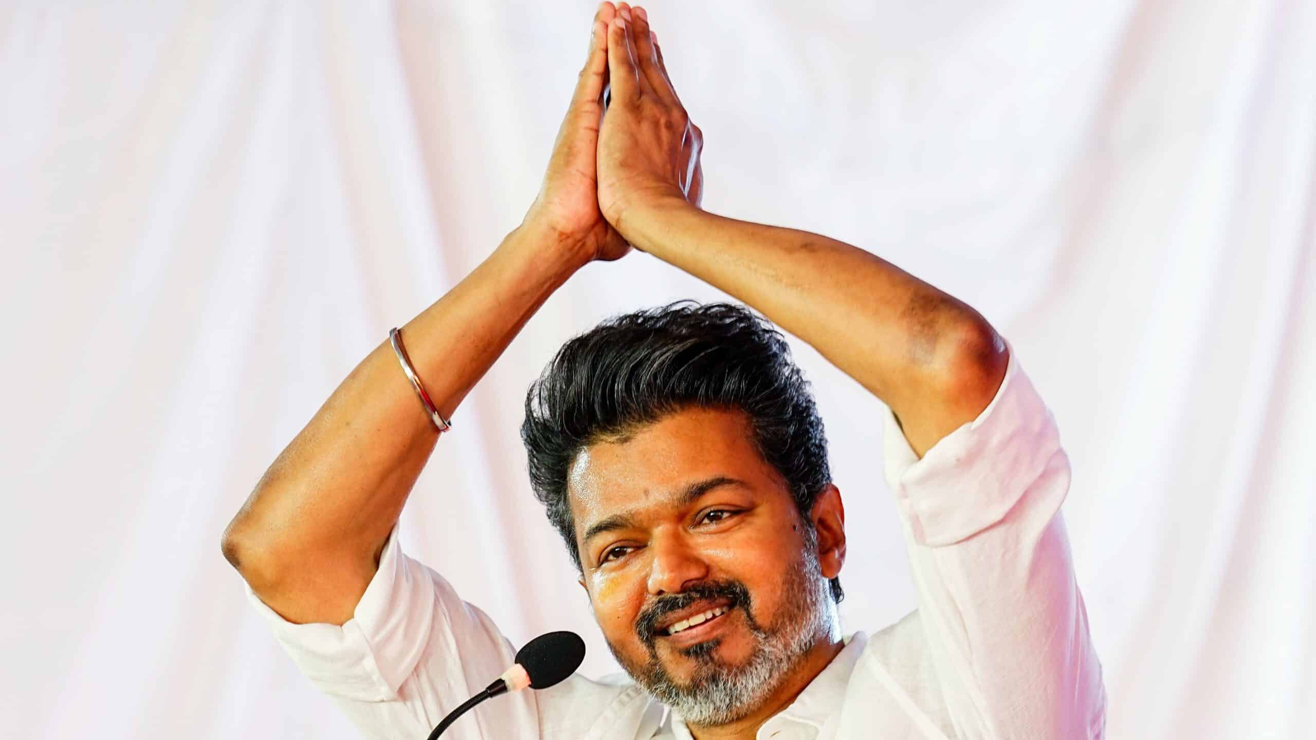 தலைகீழாக மாறிய தலைநகரம்…. 14 தொகுதிகளை வாரிக் குவித்த விஜய்…. திமுகவின் மெகா கோட்டை சரிந்தது எப்படி….?