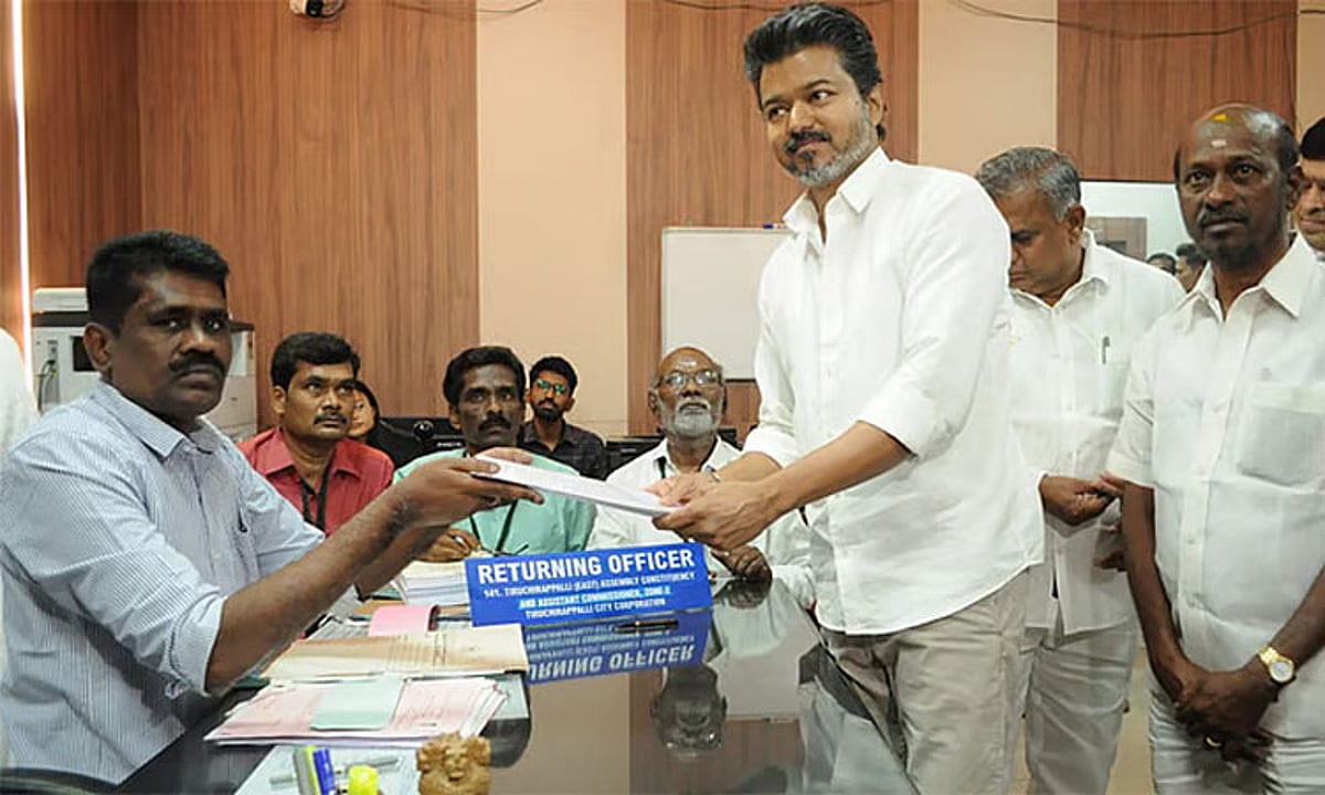 “விஜய்க்கு செக் வைத்த ‘டூப்ளிகேட்’ விஜய்கள்” பெரம்பூர் தொகுதியில் ஒரே பேரில் 5 பேரா….? தவெக தொண்டர்கள் ஷாக்….!!