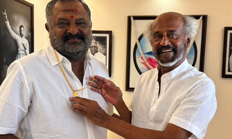 “25 வருஷம் கழிச்சு படையப்பா செய்த மேஜிக்!”.. சம்பளத்தை தாண்டி தயாரிப்பாளருக்கு ரஜினி கொடுத்த செம சர்ப்ரைஸ்..!!