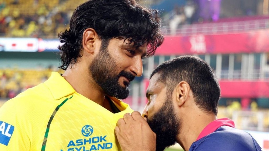 உடல் ராஜஸ்தானுக்கு..! உயிர் சென்னைக்கு… சிஎஸ்கே லோகோவிற்கு முத்தம் கொடுத்த ஜடேஜா… வீடியோவை பார்த்து கண்கலங்கும் ரசிகர்கள்..!!