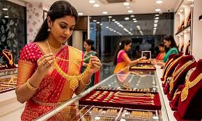 தமிழ்புத்தாண்டு அன்று  இல்லத்தரசிகளுக்கு ஷாக்..! “பவுன் இப்போ ஒரு லட்சத்துக்கு மேல!” – தங்கம் விலை தாறுமாறாக உயர்வு..!!