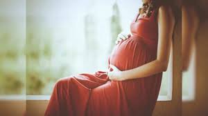 உலகையே வியக்கவைத்த ‘வாய்வழி’ கருத்தரிப்பு.! சயின்ஸுக்கே சவால் விட்ட 15 வயது சிறுமி.. மருத்துவ அதிசயம் பின்னணியில் இருக்கும் பகீர் உண்மை..!!