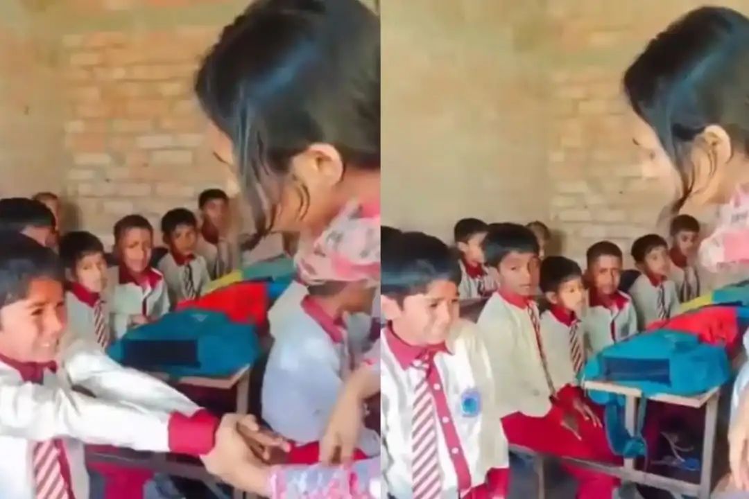 தடியால் சரமாரி அடி.. கதறி அழுத மாணவர்கள்.. பிஞ்சு குழந்தையை இப்படியா அடிப்பது? பள்ளியில் நடந்த கொடூரம்.. ஆசிரியையின் அராஜகத்தால் உறைந்துபோன இணையதளம்.. வைரலாகும் கொடூரக் காட்சி..!!