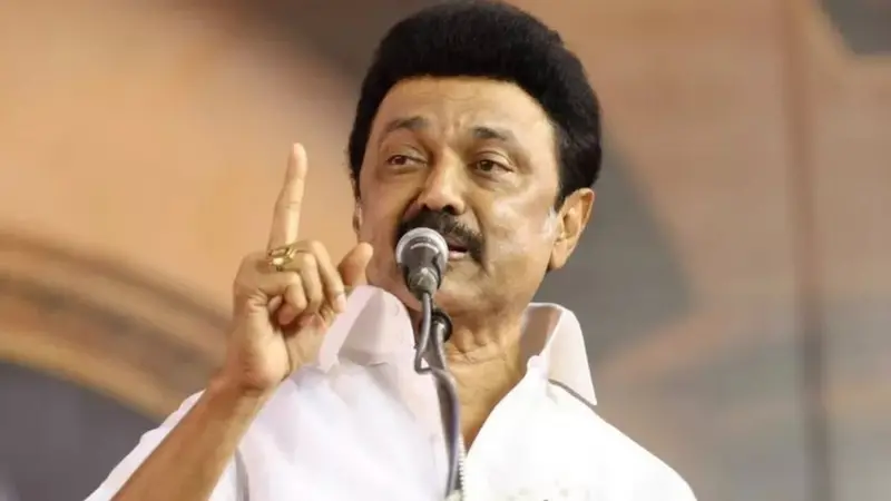 “ஆட்சி எப்போ வேணா கவிழும்.. ரெடியா இருங்க..!” – திமுக மா.செ-க்கள் கூட்டத்தில் மு.க.ஸ்டாலின் அதிரடிப் பேச்சு.. தமிழக அரசியலில் பரபரப்பு..!!