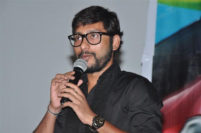 “தியேட்டரில் சாமி ஆட காசு கொடுத்தோமா?”… கிளம்பிய வதந்திக்கு திருப்பூரில் ஆர்.ஜே.பாலாஜி கொடுத்த நறுக்கு பதில்..!!!!