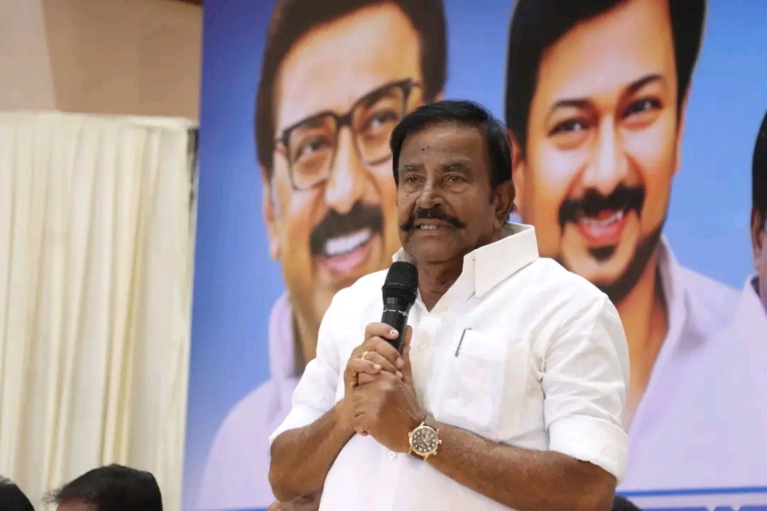 “தவெக 10%-ல இருந்து 35% எப்படி போச்சு?” நாம அசால்ட்டா இருந்துட்டோம்…. மேடையிலேயே குமுறிய அமைச்சர் கே.என். நேரு….!!