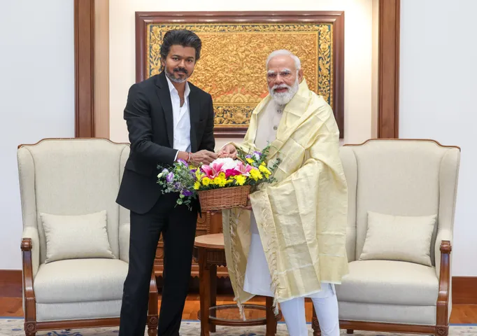 “தமிழ்த்தாய் வாழ்த்துக்கு வந்த மெகா நெருக்கடி!”… பிரதமர் மோடியிடம் நேரில் கோரிக்கை வைத்த முதல்வர் விஜய்… டெல்லியில் அனல் பறக்கும் அரசியல்..!!!