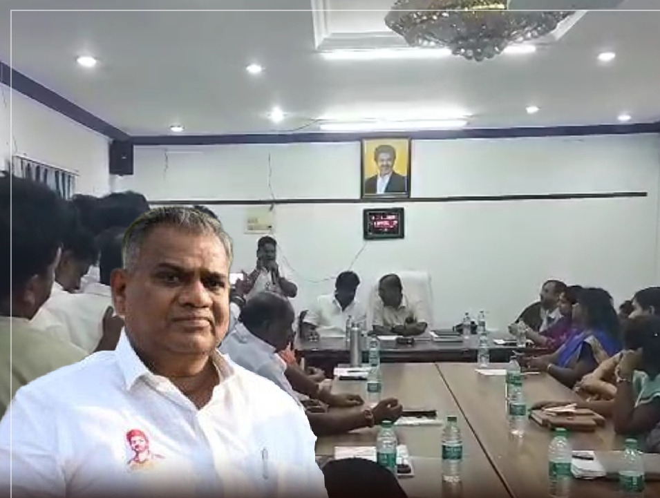 “சென்னை மாநகராட்சியில் பரபரப்பு!”… அமைச்சர் ஆனந்தின் உத்தரவை காற்றில் பறக்கவிட்ட தவெக.. அதிகாரிகளுக்கு ‘கிளாஸ்’ எடுத்த நிர்வாகிகள்..!!!!