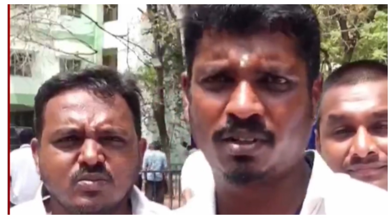 “சாதாரண மனிதர்களுக்கும் அரசியல் களத்தில் உரிய வாய்ப்புகளை வழங்கியவர் எங்களது அண்ணன் விஜய் மட்டும்தான்”… உருகிய வேட்பாளர் விக்னேஷ்…!!!