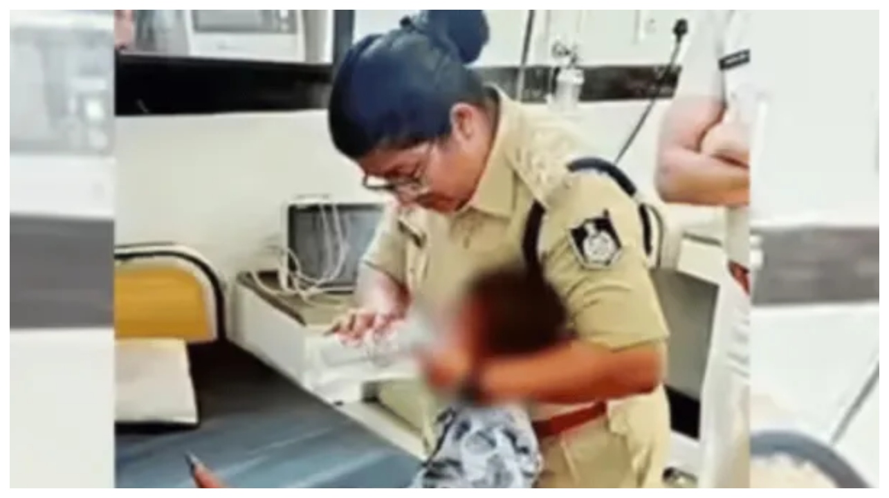 மரணத்தின் பிடியில் 20 மணி நேரம்.. தாயை இழந்த குழந்தைக்கு தந்தை செய்த கொடூரம்… இறுதியில் காத்திருந்த ட்விஸ்ட்…!!!