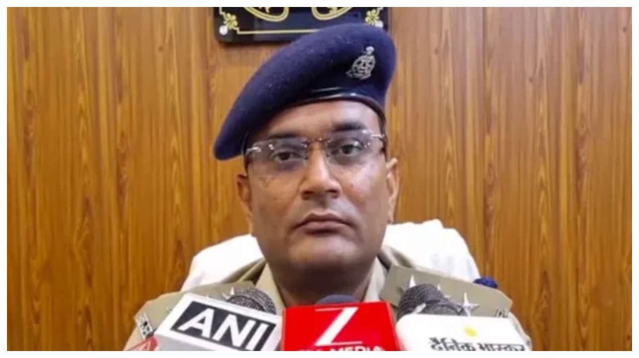 அடப்பாவமே! “கல்யாணம் பண்ணிக்க மாட்டியா?”… அந்த ஒரு வார்த்தை தான் காரணம்.. அலற அலற கடத்தப்பட்ட இளம்பெண்.. அதிர்ச்சியில் போலீஸ்…!!!