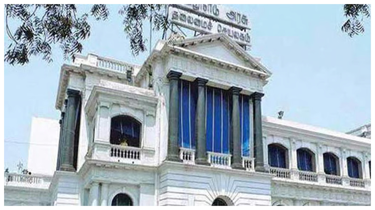 பகீர்: 6 மணி நேரத்தில் முடிந்த டெண்டர்… முறைகேடு புகாரில் சிக்கிய 2 பெண்… அதிகாரிகள் அதிரடி சஸ்பெண்ட்…!!!