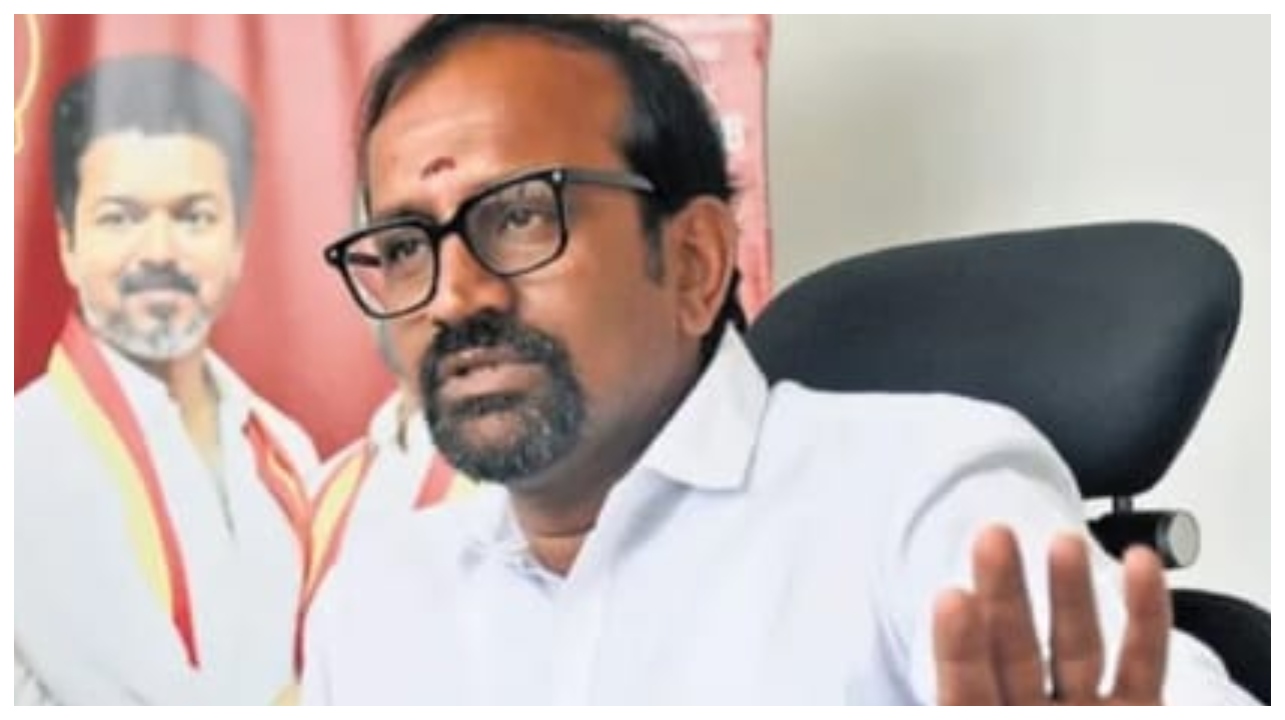 “நெல் மூட்டைக்கு இனி ரூ.40 லஞ்சம் கிடையாது”… முதல்வர் விஜய்யின் அதிரடி உத்தரவால் மகிழ்ச்சியில் விவசாயிகள்…!!!