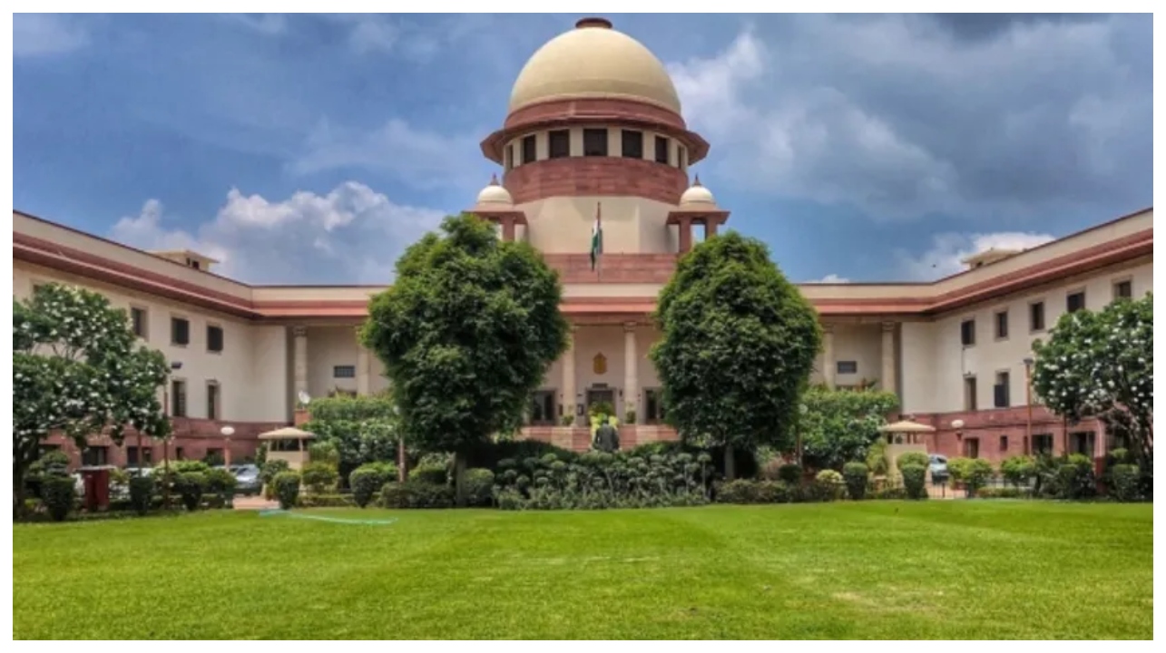 IAS அதிகாரிகளின் பிள்ளைகளுக்கா இடஒதுக்கீடு?… கோபத்துடன் நீதிபதிகள் கேட்ட அந்த ஒரு கேள்வி – பதறிப்போன அரசியல் கட்சிகள்…!!!