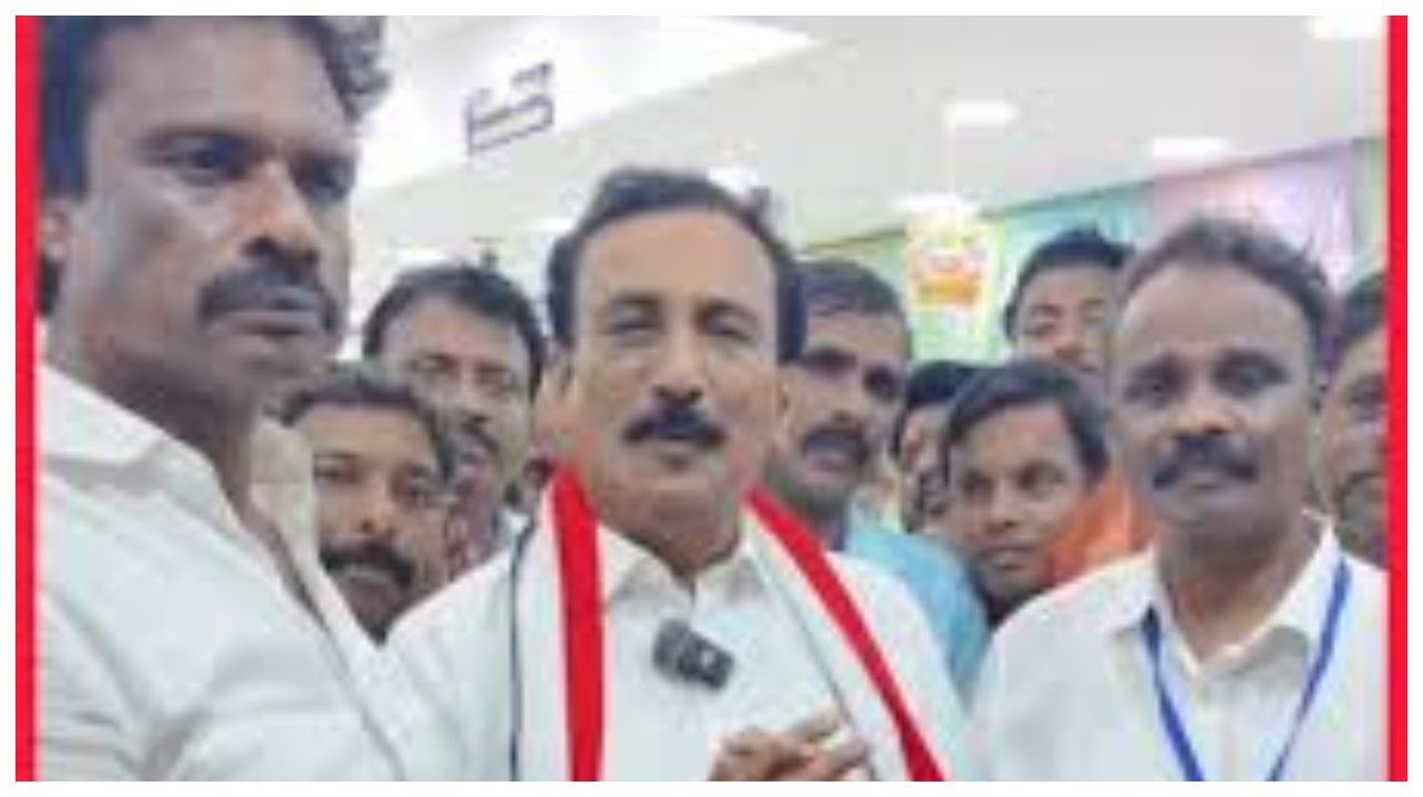 மீண்டும் இபிஎஸ் பக்கம்… தவெக விவகாரத்தில் பல்டி அடித்த அதிமுக எம்எல்ஏ – அரசியலில் அடுத்து என்ன ட்விஸ்ட்…?