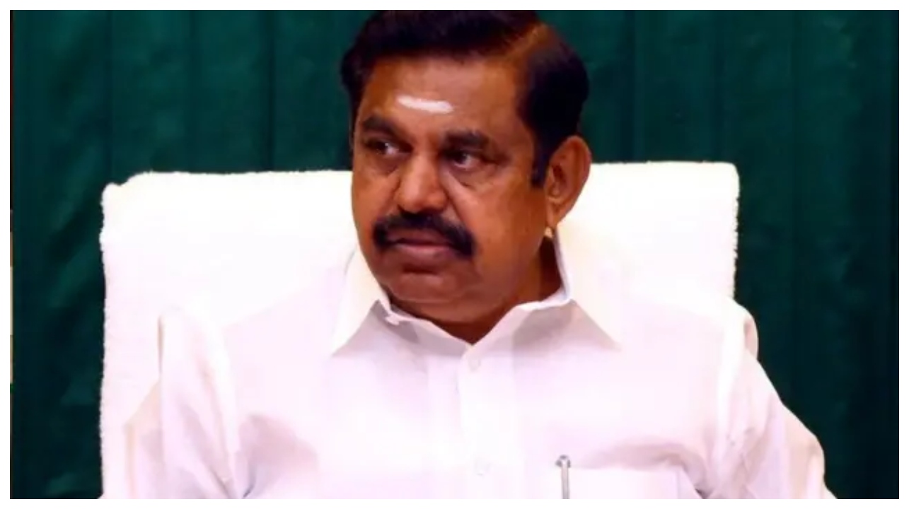 “தோல்வி பயத்துல ‘எரியுதடி மாலா’னு புலம்பாதீங்க”  – இபிஎஸ்-க்கு பழைய கதையை நினைவூட்டி தவெக காரசார அட்டாக்..!!