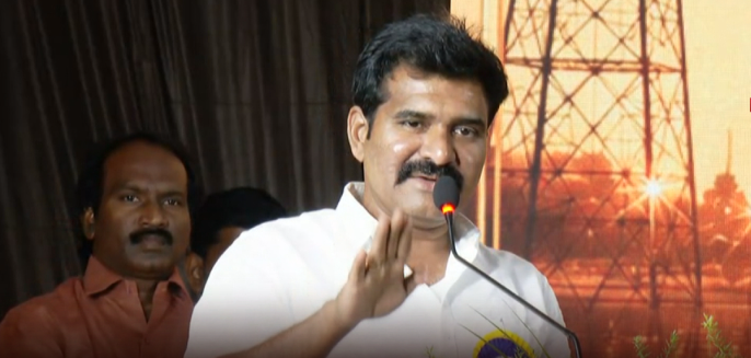 “வேண்டுமென்றே செயற்கையா கரண்ட்ட கட் பண்றாங்க.!” – அரசுக்கு கெட்ட பேர் எடுக்க சதி நடப்பதாக அமைச்சர் நிர்மல்குமார் பகீர் குற்றச்சாட்டு..!!