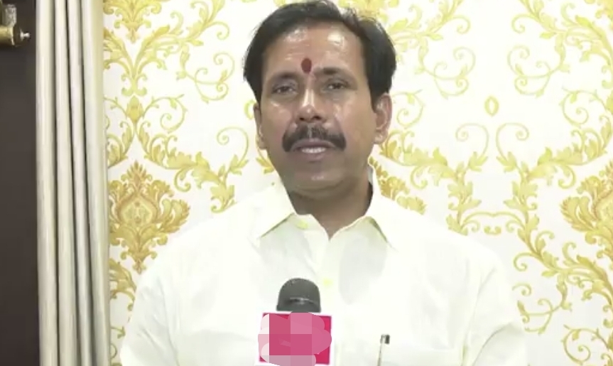 “திட்டமிட்டு தான் குடியேறுகிறார்கள்” – சர்வதேச எல்லைகளில் நடக்கும் பயங்கர சதி…. உபி அமைச்சர் அனில் ராஜ்பர் அதிரடி குற்றச்சாட்டு….!!