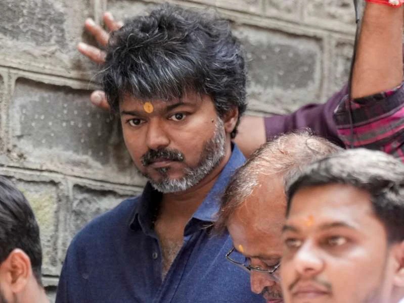 கலைஞர் கனவில் கூட நினைச்சிருக்க மாட்டாரு…! நமக்கு பின்னாடி நின்ன பையன் திமுகவை வீழ்த்துவான்னு… பிரபல இயக்குனரின் நக்கல் பதிவு…!!