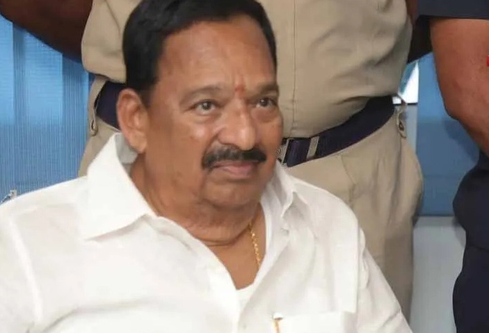BREAKING: “ராணிப்பேட்டை கோட்டையை இழந்த திமு!”.. மந்திரி காந்தியை வீழ்த்தி தவெக வேட்பாளர் தாகிரா அபார வெற்றி..!!!