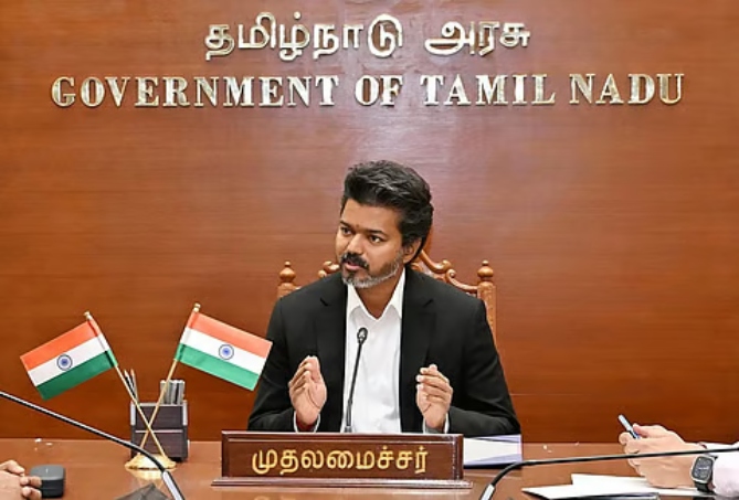 “தஞ்சாவூர் ஏசி வெடிப்பு விபத்து!”.. முதலமைச்சர் விஜய் அவசர அதிரடி நடவடிக்கை… பாதிக்கப்பட்ட குடும்பங்களுக்கு நிதியுதவி அறிவிப்பு..!!!!