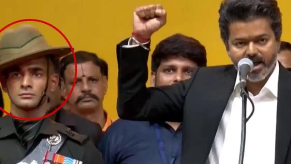 ஐபிஎல் 2026-ன் மாஸ் அப்டேட்…. கம்போஜ் போலவே இருக்கும் அந்த நபர் யார்….? ரகசியத்தை உடைத்த சிஎஸ்கே….!!