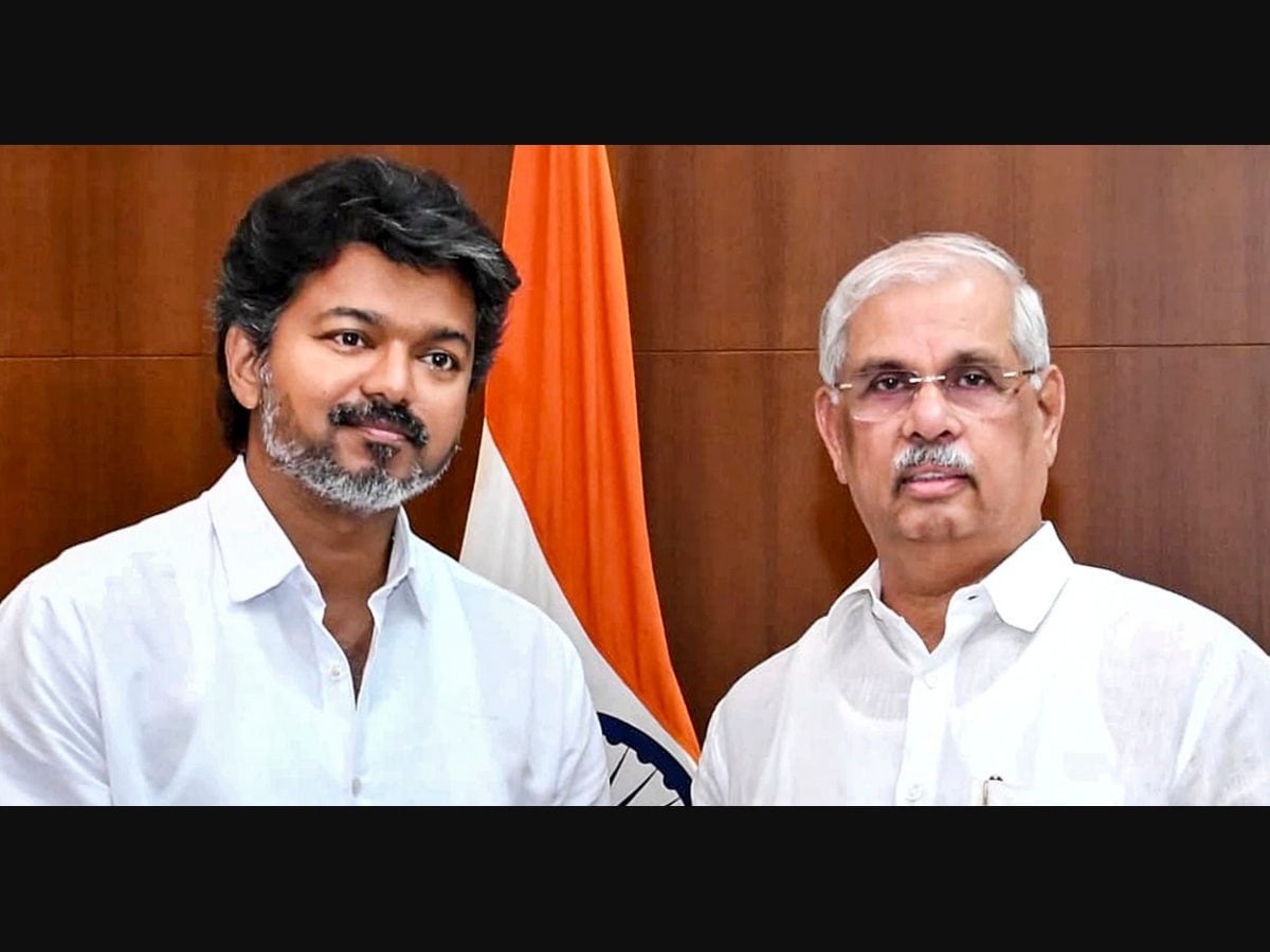 “மெஜாரிட்டி இல்லனாலும் விஜய் முதல்வர் ஆகலாம்!”.. அதுக்கு இப்போ இருக்குற ஒரே வழி இதுதான்..  அந்த கடைசி சான்ஸ்.. பரபரக்கும் அரசியல் களம்..!!